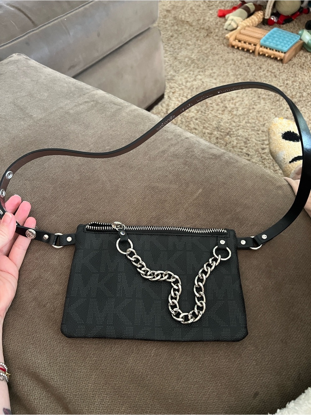 Michael Kors black Leather Belt  little coin purse attached, fits phone money